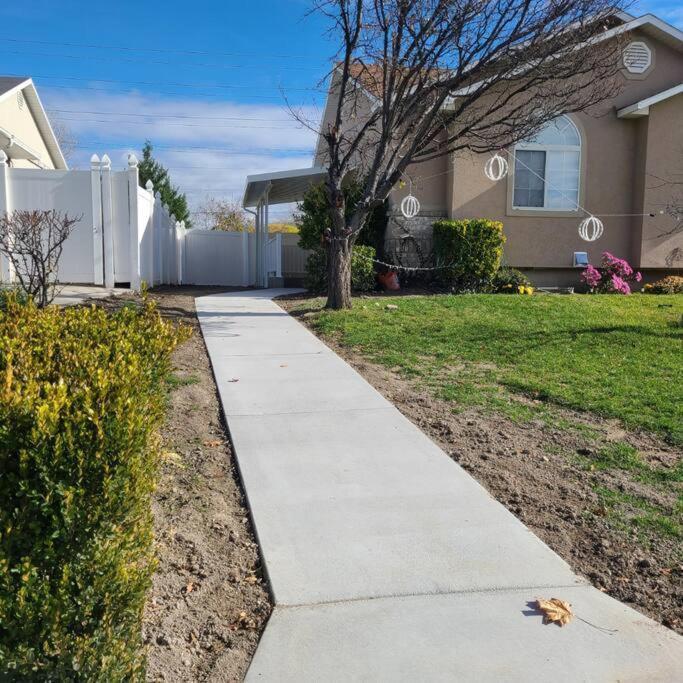 Villa Entire Huge Basement! Fast Wifi! Private Entrance! à Salt Lake City Extérieur photo